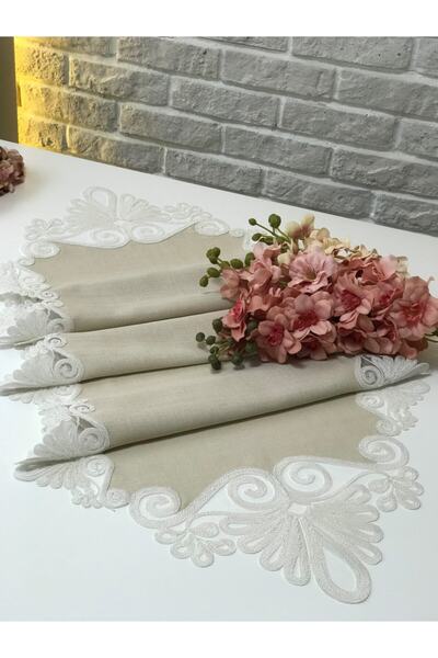 Kristal Tasarım Fransız Dantelli Runner