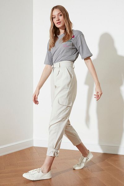 Trendyol Collection Cargo-Webhose mit Steingürtel TWOSS21PL0138