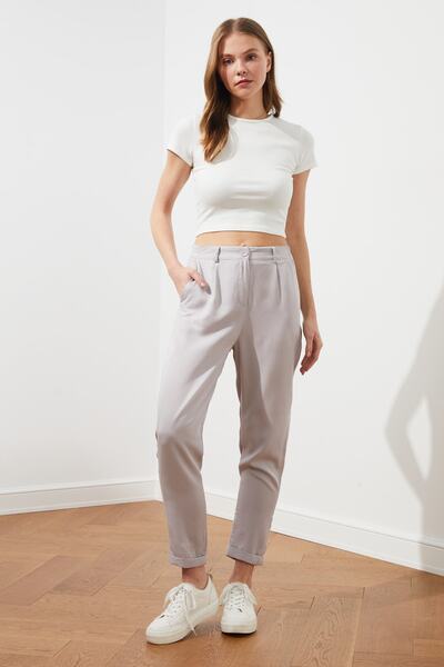 Kolekcia Trendyol Šedé nohavice Lyocell Carrot TOFSS19ST0009