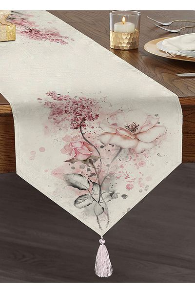 Realhomes Ogea Flower Themed Leaf Drawing Tasseled Chenille Triangle Runner