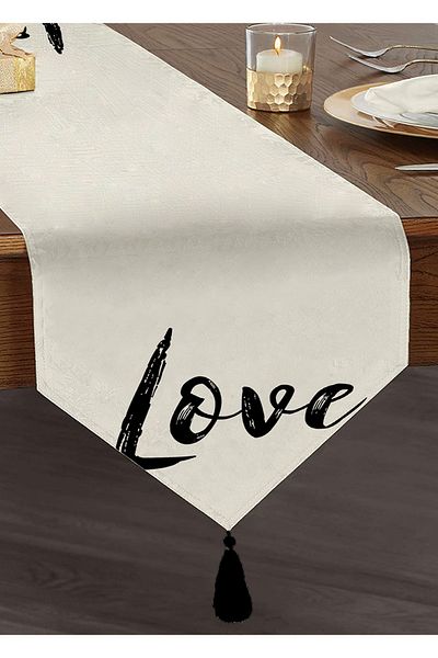 Realhomes Love Text Pattern Ψηφιακή τυπωμένη διακοσμητική φούντα σενίλ Triangle Runner
