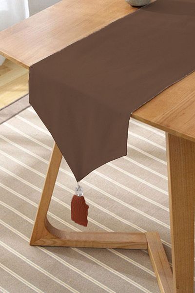 Realhomes Καφέ Ψηφιακή Εκτύπωση Φούντες Chenille Triangle Runner