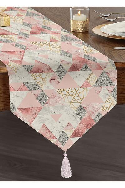 Realhomes تصميم هندسي من الرخام الوردي والرمادي بتصميم خاص من الشنيل المثلث