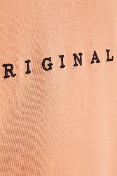 Jack & Jones Ανδρικό μπλουζάκι με λαιμόκοψη και λογότυπο με κανονική εφαρμογή - 12176780