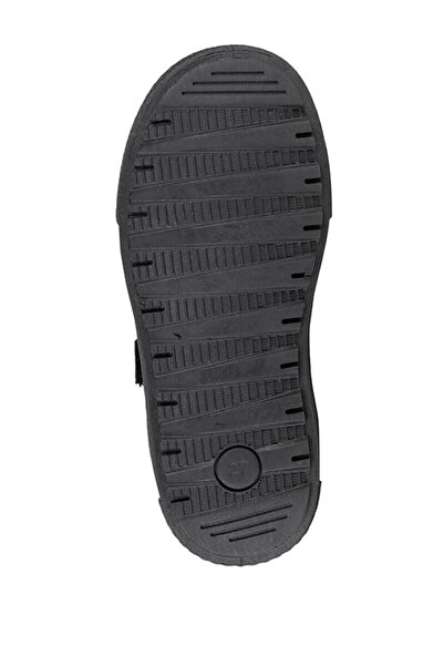 Kinetix Porcin 9pr Black Boy's Sneakers