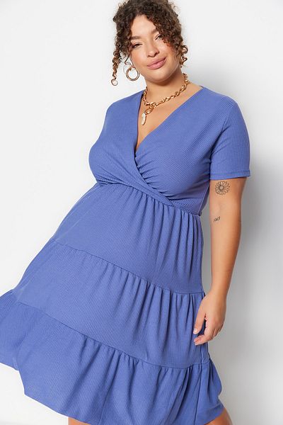 Trendyol Curve Πλεκτό φόρεμα Indigo με λαιμόκοψη V με λαιμόκοψη TBBSS23AH00030