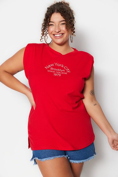 Trendyol Curve Red Boyfriend Fit Printed Cotton T-Shirt - Tbbss23Bf00038