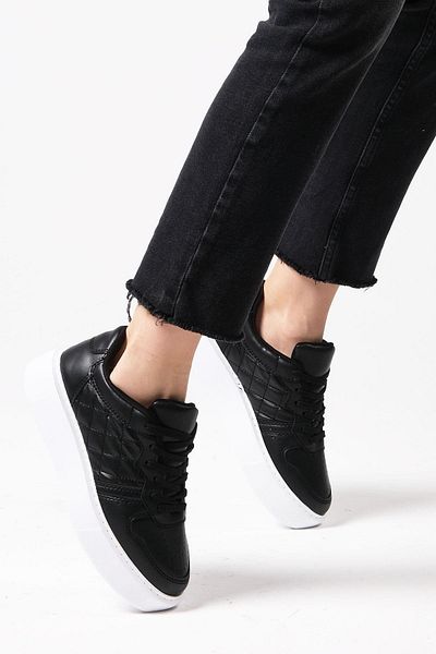 Mio Gusto Tenisi casual pentru femei Theresa Black Color