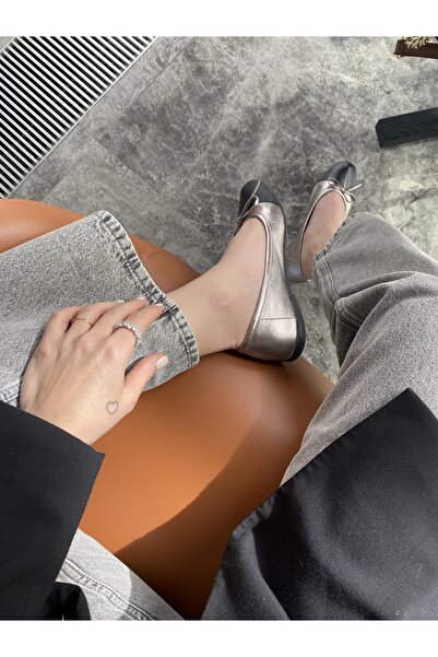 LA PASSION Kadın Günlük Babet Yuvarlak Burun, Gümüş Siyah Hakiki Deri Babet