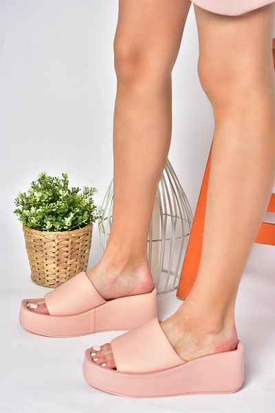 Fox Shoes P267085804 Dámské pantofle z práškové tkaniny se silnou podrážkou