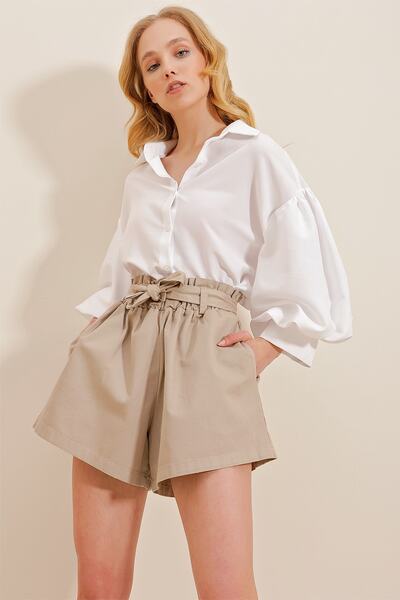 Trend Alaçatı Stili Women's Dark Beige Comfortable Cut Denim Shorts with Elastic Waist and Belt ALC-X6596