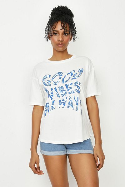 Select Moda Women's White Printed Basic T-shirt