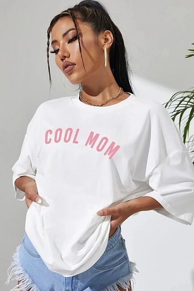 MODAGEN Cool Mom T-Shirt - White printed Oversize καλοκαιρινό κοντομάνικο T-shirt Crew Neck