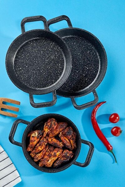 Taç Triton 3 Piece Pan Set Black