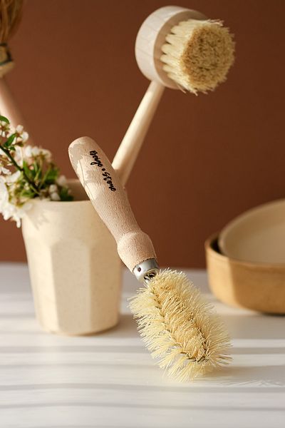 Beige & Stone Sink Dish Brush