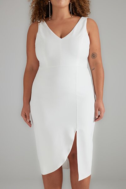 Trendyol Curve Бяла вталена булчинска рокля с тъкани цепки TBBSS23AH00235