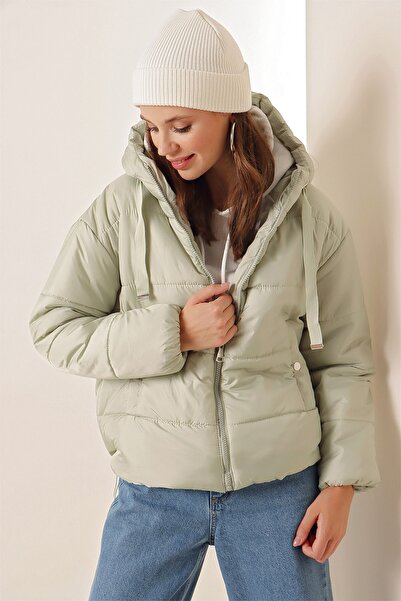 Pattaya Női kapucnis cipzáras pufferkabát Y20w110-7115