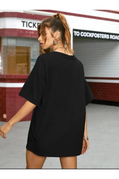 ALİKA Черна унисекс тениска с щампи Brooklyn Discover