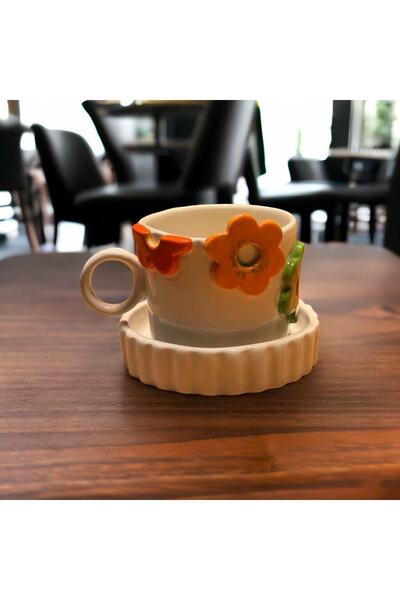 MeGgDecor Renki Çiçekli Fincan Mug