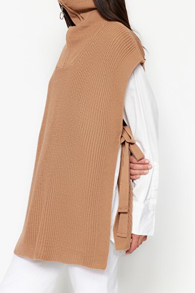 Trendyol Modest Mink Zippered Collar Knitwear Sweater with Side Tie Detail TCTAW22UV0009