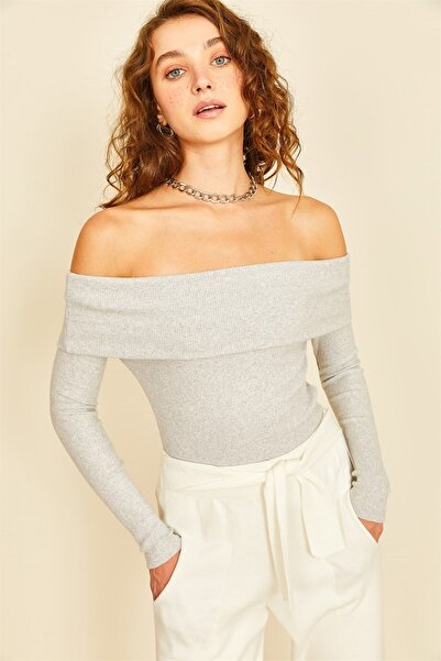 bossladystil Gray Madonna Collar Camisole Body