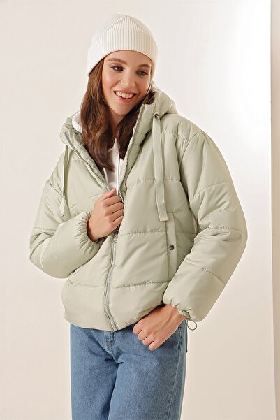 Pattaya Női kapucnis cipzáras pufferkabát Y20w110-7115