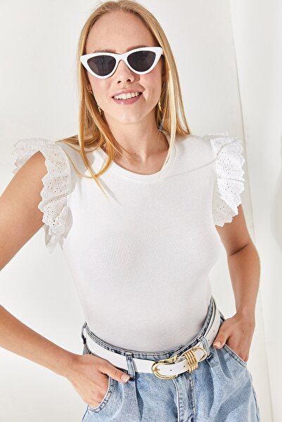 Olalook Γυναικεία Μπλούζα Βαμβακερή Λευκή Σκάλοπ Λύκρα BLZ-19002254