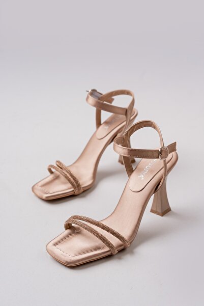 lmn ayakkabı Nude szatén 5 mm-es szivacsos ortopéd varrott talpú, kétpántos bokacsatos cipő