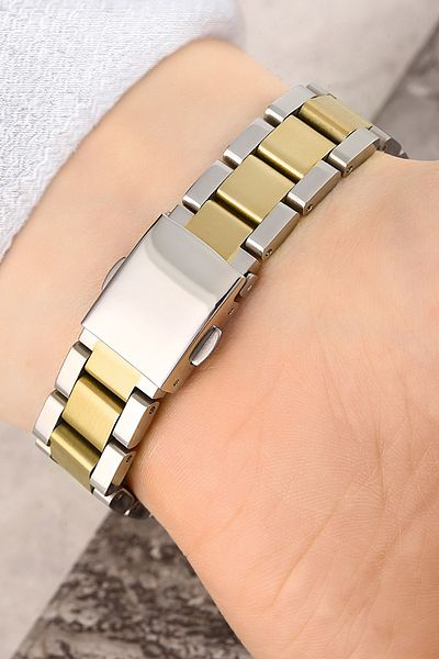 Ferrucci Functions Active Steel Cord Silver And Gold Color 3 Atm Waterproof Women's Wristwatch