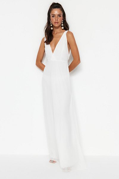 Trendyol Collection Ecrufarbenes A-Cut Chiffon-Hochzeitsabendkleid - Langes Abendkleid TPRSS23AE00215