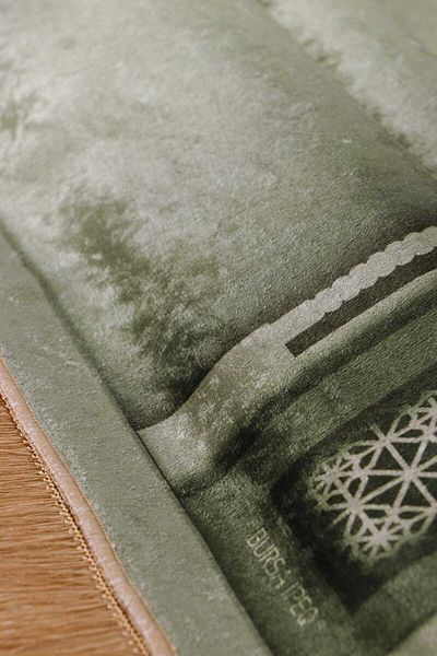 Bursa İpek Green Velvet Rug Prayer Rug