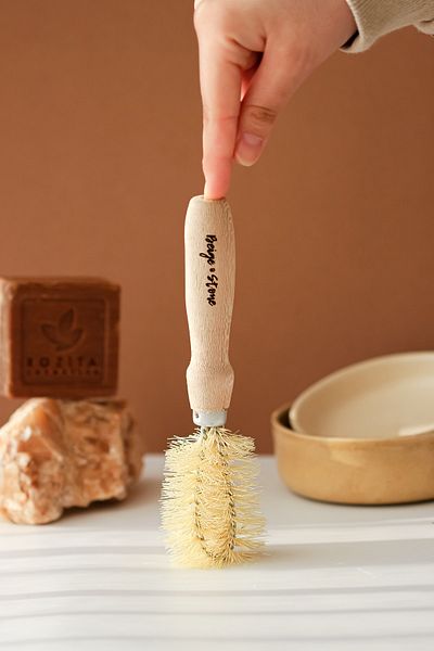 Beige & Stone Sink Dish Brush