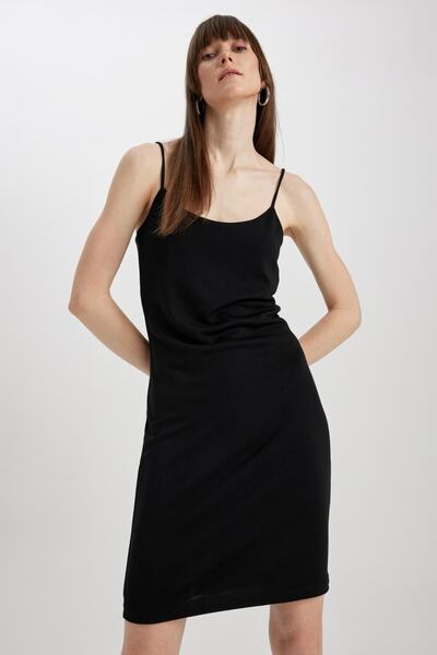 DeFacto Bodycon Kare Yaka Askılı Mini Elbise A5178ax23sm