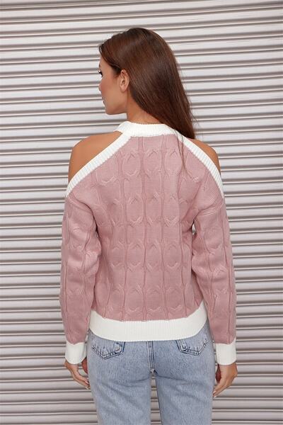 AQE FASHION Λεπτομερές πουλόβερ με ριγέ ζιβάγκο χαμηλού ώμου