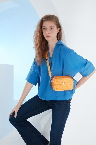 Pierre Cardin Geantă de umăr damă Tram Alphabet Mango 05PO23Y1731