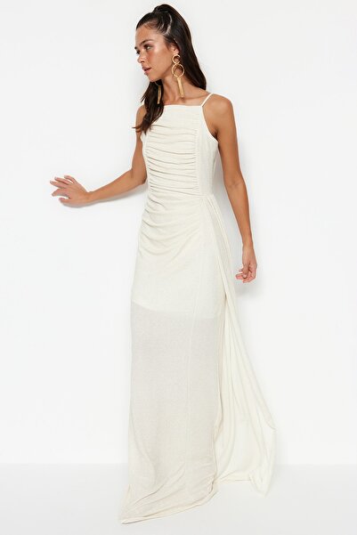 Trendyol Collection Ecru Body-Sitting Pletené třpytivé svatební/Nikah dlouhé večerní šaty TPRSS23AE00250