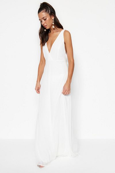 Trendyol Collection Ecrufarbenes A-Cut Chiffon-Hochzeitsabendkleid - Langes Abendkleid TPRSS23AE00215