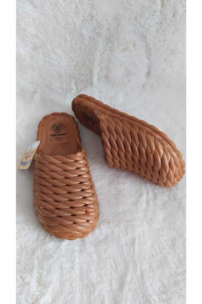 GEZER Non-Slip Plastic Comfortable and Lightweight Closed Wet Floor Slippers