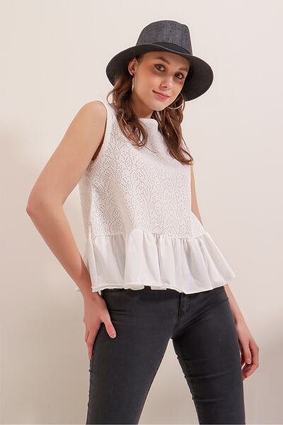 Pattaya Women's Ruffle Detailed Sleeveless Lace Blouse P21s201-2064