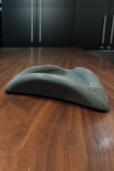 Ghogol Home Ghohol Home Delta Concrete Ash Tray -matte Black