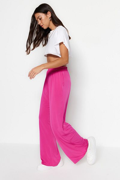 Trendyol Collection Stretch-Strickhose mit hoher Taille - Fuchsia Relaxed Fit Wide Leg TWOSS23PL00129