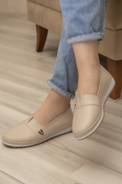 Ewen Tomm أحذية نسائية كلاسيكية ناعمة يومية لتقويم العظام