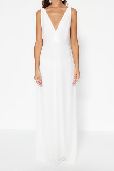 Trendyol Collection Ecru A-szabású sifon esküvői estélyi ruha - hosszú estélyi ruha TPRSS23AE00215