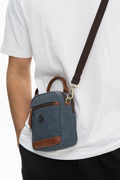 United Colors of Benetton Geantă Benetton pentru bărbați, albastru bleumarin Bnt994