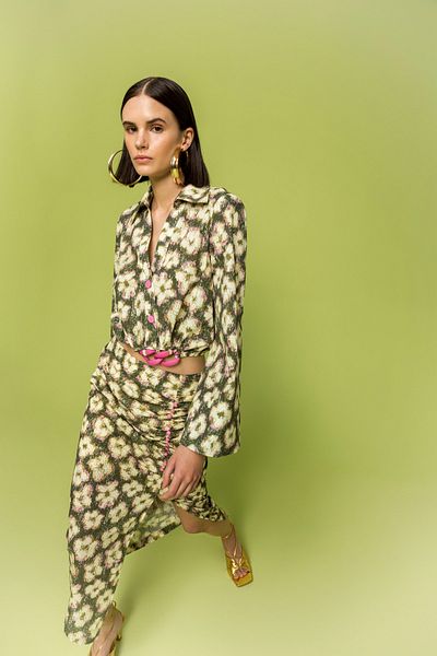KAMEYA Skirt with Gathered Button Accessories