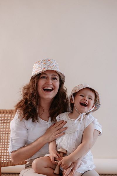 Meymen Baby Canvas Bucket Mother Child Hat Set Crispy Flower