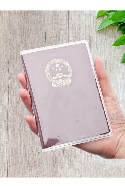 Gempo 3 Pieces Luxury Transparent Passport Case Rip-Proof Waterproof Dirt-Proof Passport Case Pack of 3