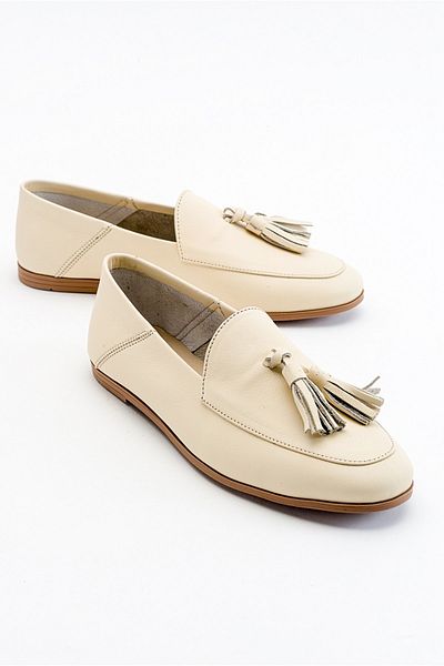 LuviShoes حذاء لوفر نسائي من الجلد الطبيعي باللون البيج F04