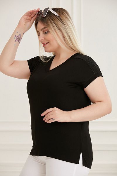 For Big Trend Women's Plus Size V-Neck Shoulder Stone Detailed Flexible Short Sleeve Side Slit Blouse