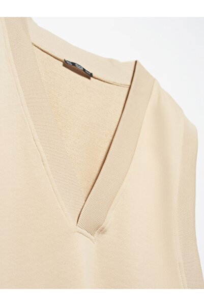 Dilvin Women's Beige V-Neck Sweater